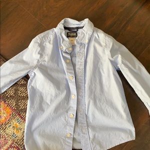 Long sleeve button down light blue 4t/5t shirt